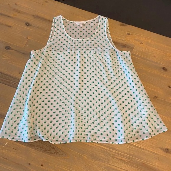 Charming Charlie, white & green polka dot, tank - Picture 2 of 7